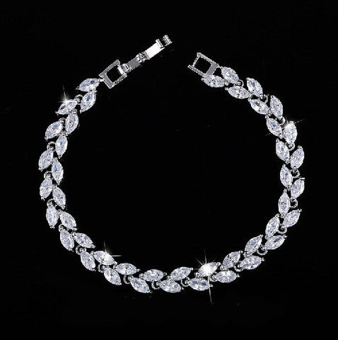 New Trendy Unique 18K Silver-Plated Leaf Charm AAA+ CZ Crystal Bracelet